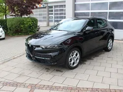 Schwarz Gebraucht 2023 Alfa Romeo Tonale Sprint SUV | 25.900 € (Guter Preis)
