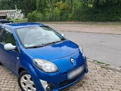 Silber Gebraucht 2007 Renault Twingo Elysee Kleinwagen | 1.900 € (Teuer)