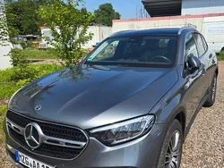 Grau Gebraucht 2022 Mercedes GLC200 SUV | 50.900 €