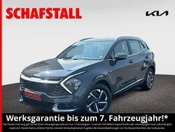 Grau ((h8g) pentametal met.) Gebraucht 2024 Kia Sportage Vision SUV | 28.979 € (Superpreis)
