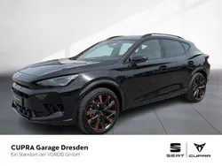 Midnight schwarz metallic Gebraucht 2025 Cupra Formentor SUV | 44.790 € (Etwas zu teuer)