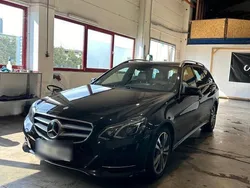 Schwarz Gebraucht 2013 Mercedes E300 Kombi | 9.000 € (Fairer Preis)