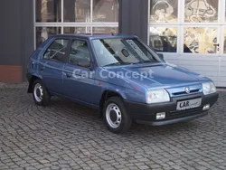 Skoda Favorit