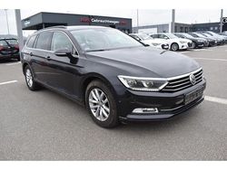 Schwarz Gebraucht 2015 VW Passat Comfortline Kombi | 10.990 € (Fairer Preis)