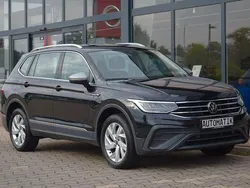 Deep black perleffekt Gebraucht 2023 VW Tiguan Allspace SUV | 35.989 € (Guter Preis)
