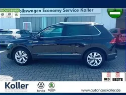 Schwarz Gebraucht 2020 VW Tiguan Elegance SUV | 27.370 € (Fairer Preis)