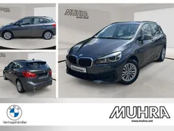 Grau Gebraucht 2021 BMW 218 Active Tourer Performance Van / Kleinbus | 19.890 € (Fairer Preis)