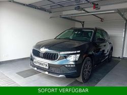Black magic perleffekt Gebraucht 2024 Skoda Kamiq Selection SUV | 26.990 € (Etwas zu teuer)
