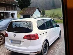 Weiß Gebraucht 2011 VW Sharan Van / Kleinbus | 8.500 € (Fairer Preis)