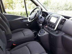 Schwarz Gebraucht 2016 Opel Vivaro Van | 12.900 € (Superpreis)