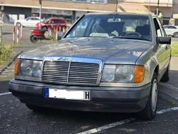 Gebraucht 1988 Mercedes E230 Limousine | 5.000 €