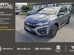 Grau Neu 2025 Dacia Sandero Expression Kleinwagen | 18.730 € (Fairer Preis)