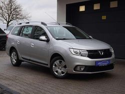 Grau Gebraucht 2017 Dacia Logan MCV Lauréate Kombi | 6.650 € (Etwas zu teuer)