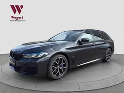 Grau Gebraucht 2022 BMW 540 M Sport Limousine | 47.950 € (Fairer Preis)