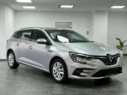 Highland grey Gebraucht 2022 Renault Mégane GrandTour Business Kombi | 18.590 € (Fairer Preis)