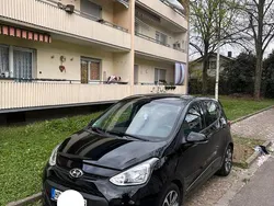 Schwarz Gebraucht 2014 Hyundai i10 Kleinwagen | 5.350 € (Guter Preis)