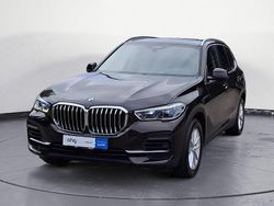 Braun Gebraucht 2022 BMW X5 Sport Line SUV | 47.720 € (Fairer Preis)