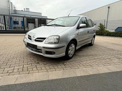 Silber Gebraucht 2003 Nissan Almera Tino Van / Kleinbus | 999 € (Guter Preis)
