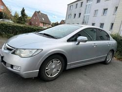Silber Gebraucht 2007 Honda Civic Hybrid Limousine | 4.500 € (Fairer Preis)