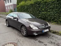 Braun Gebraucht 2009 Mercedes CLS320 Limousine | 3.500 € (Guter Preis)