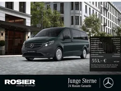 Grün / granitgrün Gebraucht 2021 Mercedes Vito Van / Kleinbus | 36.850 € (Teuer)