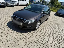 Schwarz Gebraucht 2010 VW Passat Kombi | 3.100 € (Guter Preis)