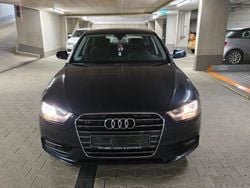 Blau Gebraucht 2015 Audi A4 Ambition Limousine | 10.800 € (Fairer Preis)