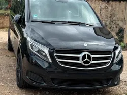 Schwarz Gebraucht 2017 Mercedes V250 Van / Kleinbus | 36.500 € (Guter Preis)