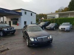 Schwarz Gebraucht 2006 Mercedes E280 Classic Kombi | 1.500 € (Guter Preis)