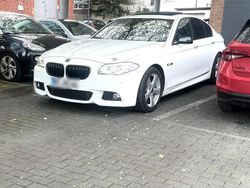 Weiß Gebraucht 2013 BMW 530 M Sport Limousine | 11.800 € (Fairer Preis)