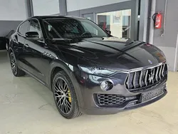 Schwarz Gebraucht 2019 Maserati Levante SUV | 41.999 €