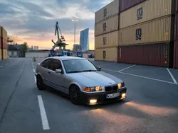 Silber Gebraucht 1997 BMW 316 Sport Line Coupé | 1.900 €
