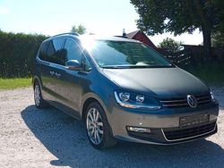 Grau Gebraucht 2018 VW Sharan Comfortline Van / Kleinbus | 20.900 € (Fairer Preis)