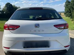 Weiß Gebraucht 2017 Seat Leon Limousine | 9.249 € (Fairer Preis)