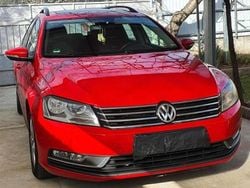 Rot Gebraucht 2014 VW Passat Kombi | 5.000 € (Fairer Preis)