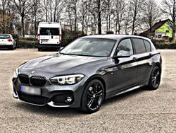 Grau Gebraucht 2019 BMW 125 Kleinwagen | 18.000 €