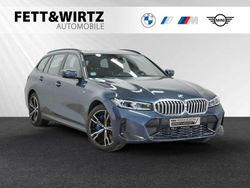 Arctic race blue metallic Gebraucht 2024 BMW 330e M Sport Kombi | 49.799 € (Teuer)