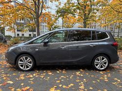 Grau Gebraucht 2013 Opel Zafira Tourer Van / Kleinbus | 6.500 € (Superpreis)