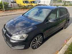 Schwarz Gebraucht 2013 VW Golf VII Comfortline Limousine | 7.699 € (Teuer)