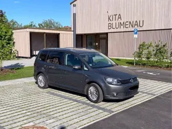 Grau Gebraucht 2015 VW Touran Cup Van / Kleinbus | 7.400 € (Etwas zu teuer)