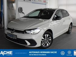 Grau Neu 2025 VW Polo Limousine | 24.805 € (Teuer)