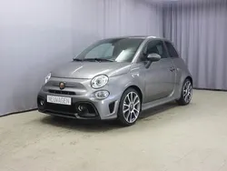 Grau Gebraucht 2023 Abarth 595 Kleinwagen | 29.149 € (Fairer Preis)