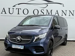 Lackfarbe sodalithblau metalli Gebraucht 2023 Mercedes V300 AMG line Van / Kleinbus | 72.950 € (Etwas zu teuer)