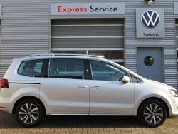 Reflexsilber metallic Gebraucht 2019 VW Sharan Highline Van / Kleinbus | 28.990 € (Fairer Preis)