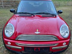 Rot Gebraucht 2003 Mini Cooper Kleinwagen | 1.999 € (Guter Preis)