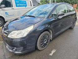 Schwarz Gebraucht 2006 Citroën C4 | 1.900 €