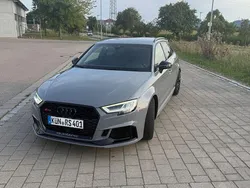 Grau Gebraucht 2020 Audi RS3 Sport Kleinwagen | 39.000 € (Guter Preis)