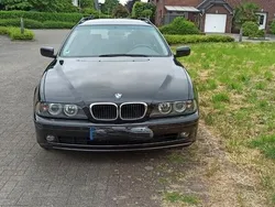 Schwarz Gebraucht 2002 BMW 520 Sport Line Kombi | 2.200 € (Guter Preis)