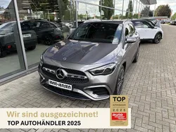 Mountaingrau metallic Gebraucht 2024 Mercedes GLA220 AMG Line Premium SUV | 47.995 € (Etwas zu teuer)