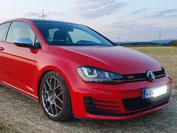 Rot Gebraucht 2016 VW Golf GTI Limousine | 16.800 € (Guter Preis)